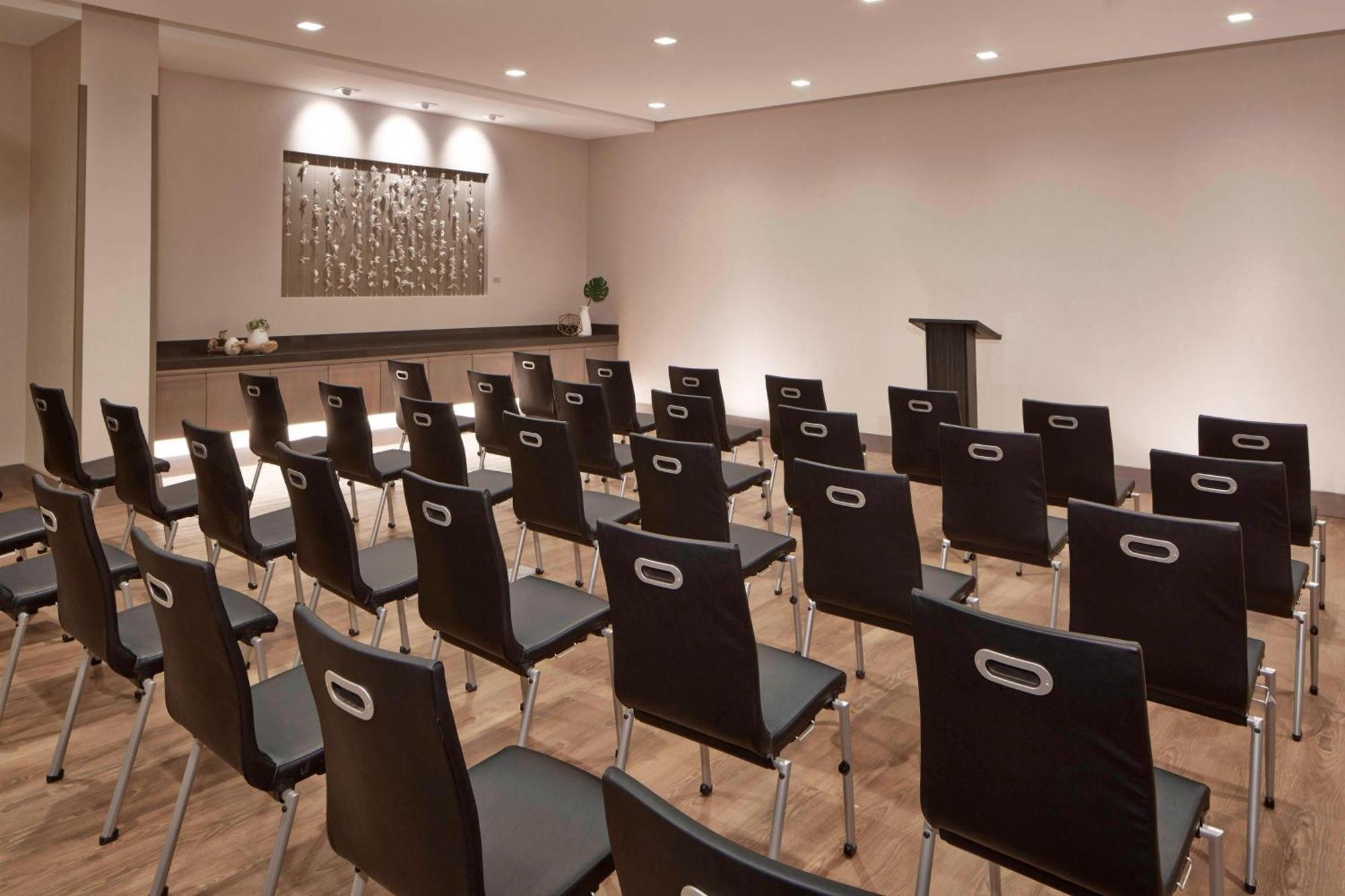 Ac Hotel By Marriott Seattle Bellevue/Downtown Extérieur photo