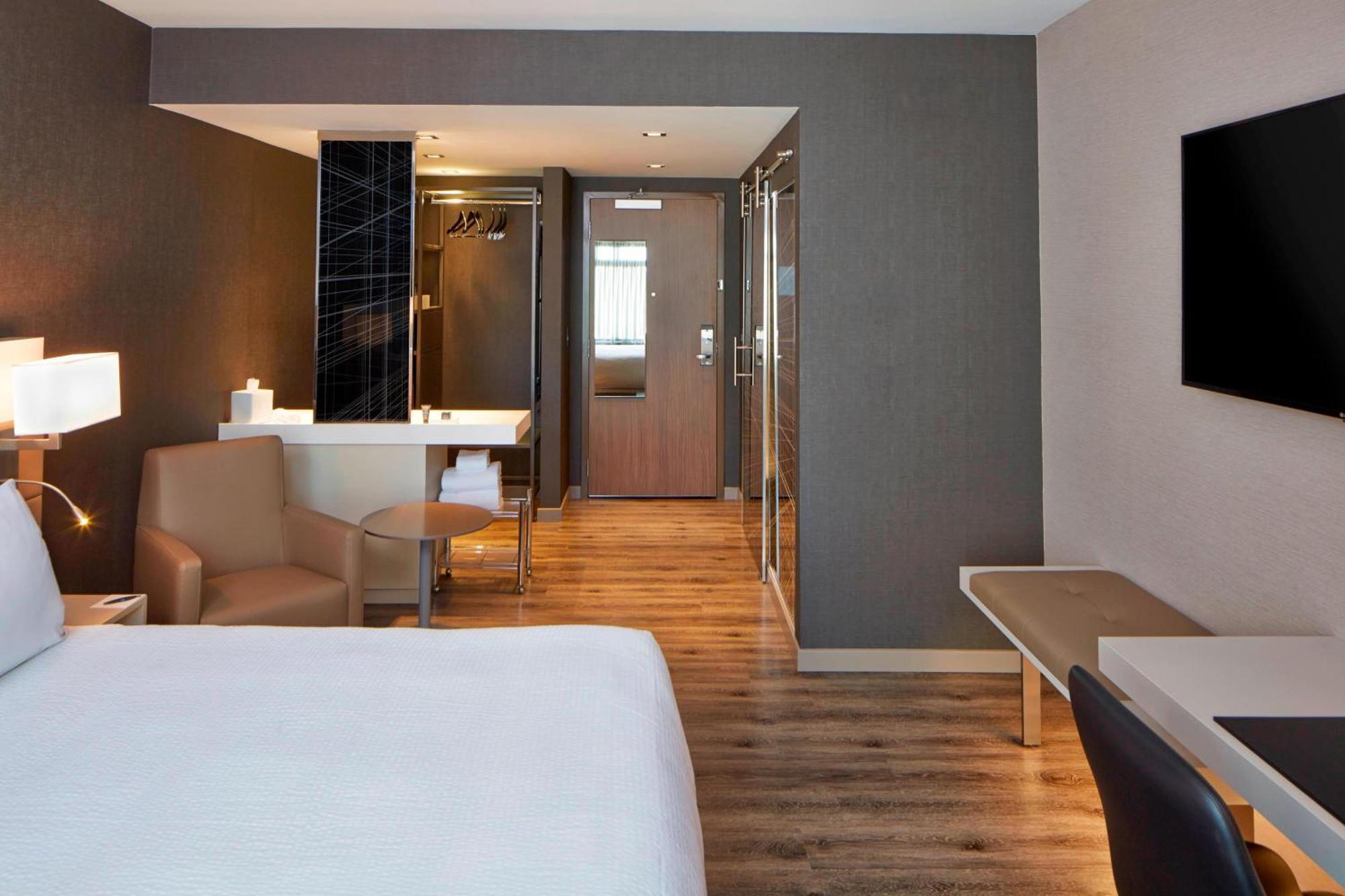 Ac Hotel By Marriott Seattle Bellevue/Downtown Extérieur photo