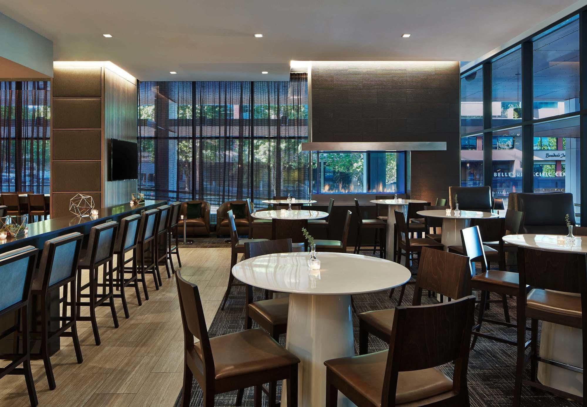 Ac Hotel By Marriott Seattle Bellevue/Downtown Extérieur photo
